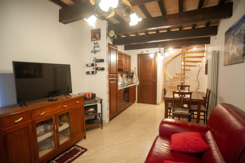 Casa Dell'Oliveto "Parcheggio Gratuito" Apartamento Narni Exterior foto