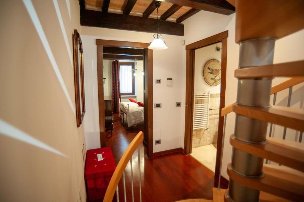 Casa Dell'Oliveto "Parcheggio Gratuito" Apartamento Narni Exterior foto